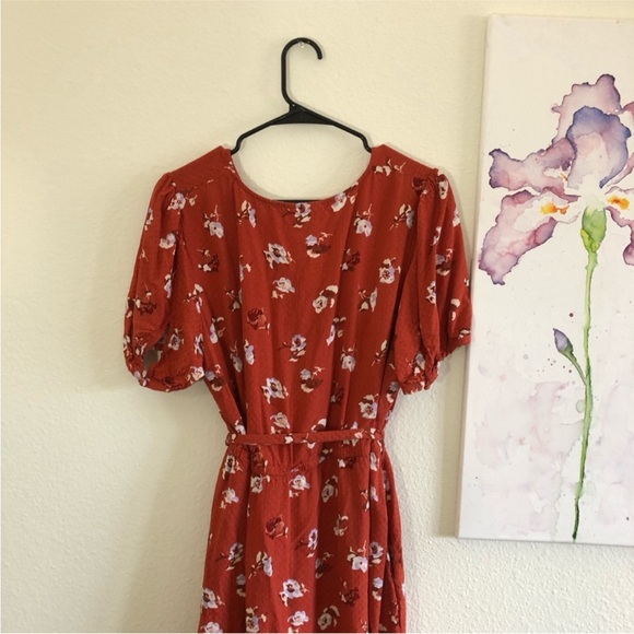 Universal Thread burnt orange floral dress - Picture 4 of 5